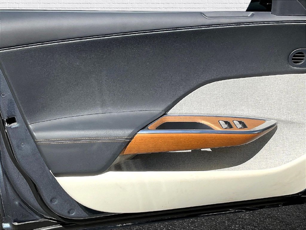 Used 2024 Lucid Air Pure RWD image 16