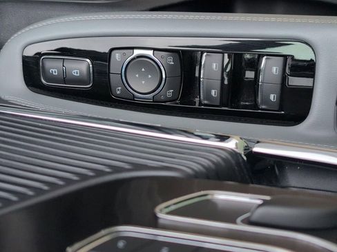 Certified 2021 Lincoln Corsair AWD w/ Premium Package image 16