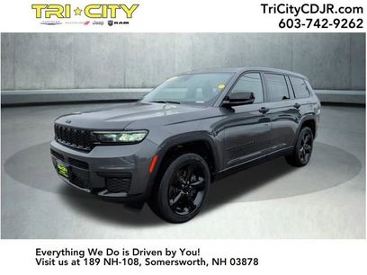 Used 2023 Jeep Grand Cherokee L Laredo