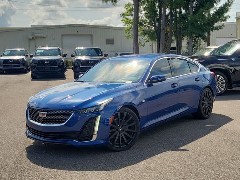 Used 2021 Cadillac CT5 Luxury RWD image 1