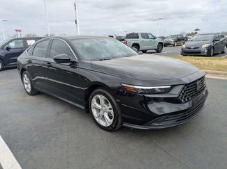Used 2023 Honda Accord LX video 2
