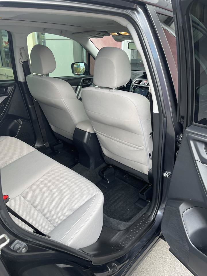 Used 2018 Subaru Forester 2.5i Premium AWD/4WD image 17
