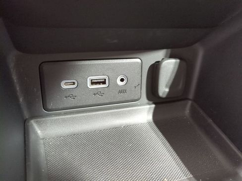 Used 2022 GMC Terrain SLE w/ Driver Convenience Package image 36