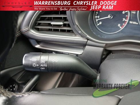 Used 2024 MAZDA MAZDA3 s image 17