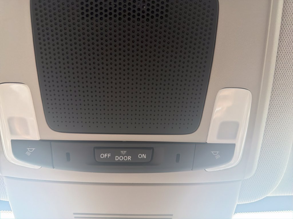 Used 2025 Honda CR-V LX image 23