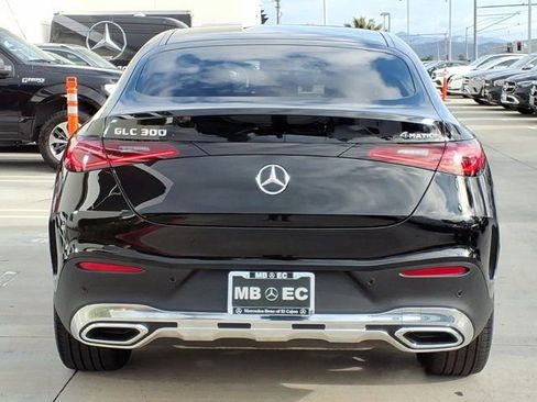 Used 2024 Mercedes-Benz GLC 300 4MATIC w/ AMG Line image 22