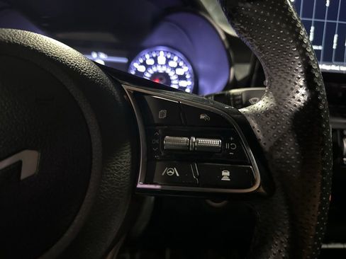 Used 2023 Kia Forte GT-Line w/ GT-Line Premium Package image 14