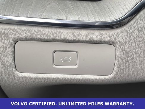 Certified 2023 Volvo XC60 B5 Plus w/ Protection Package Premier FWD image 21