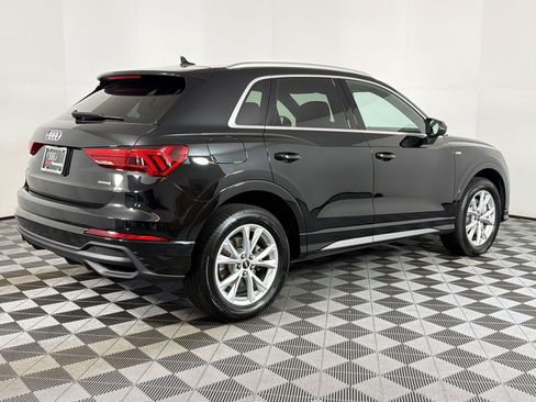 Certified 2025 Audi Q3 2.0T Premium w/ Convenience Package AWD/4WD image 8