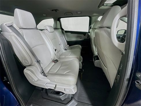 Used 2021 Honda Odyssey EX-L image 9