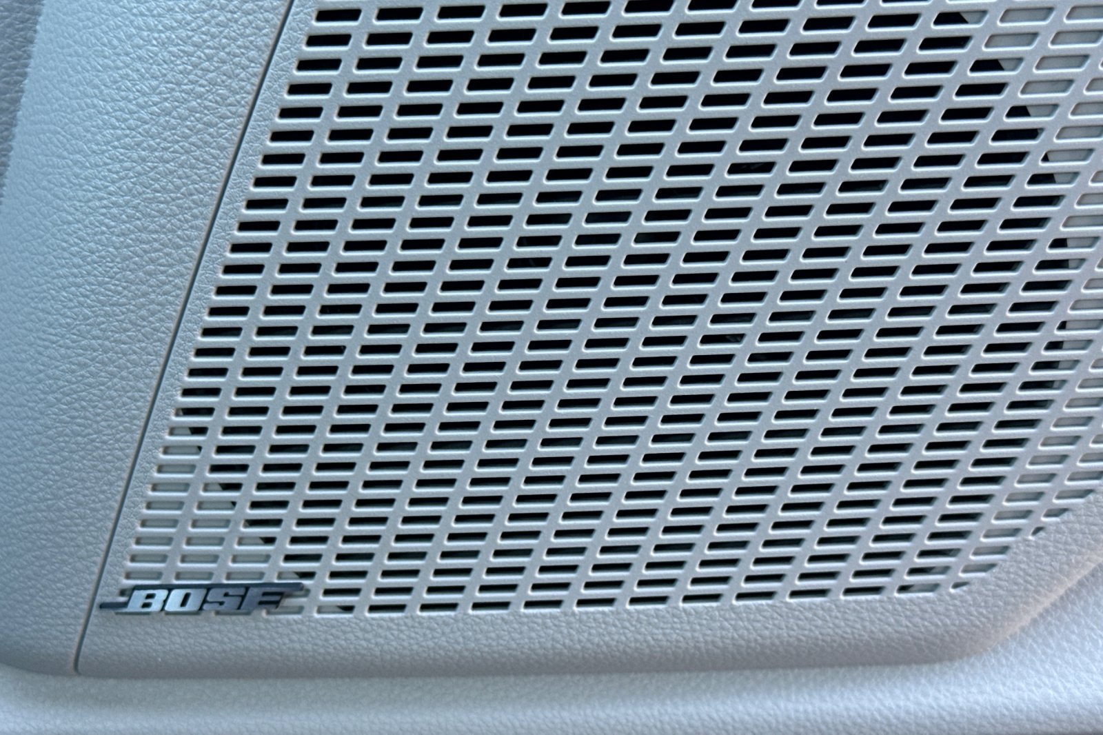 Used 2024 Kia Carnival SX Prestige FWD image 41