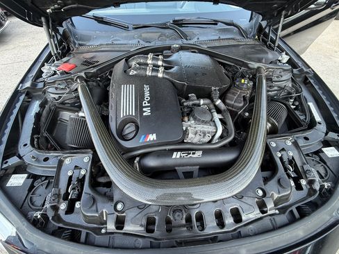 Used 2015 BMW M4 Convertible RWD image 42