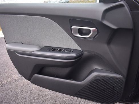 New 2025 Kia K4 EX image 27