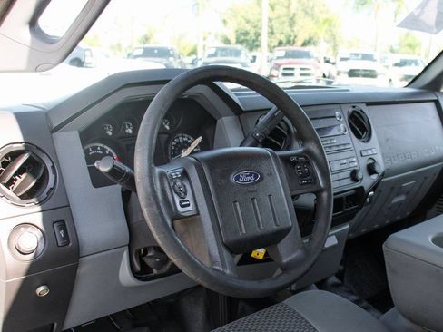 Used 2016 Ford F250 XL w/ Power Equipment Group RWD image 23