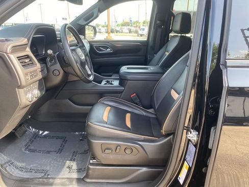 Used 2023 GMC Yukon AT4 AWD/4WD image 12