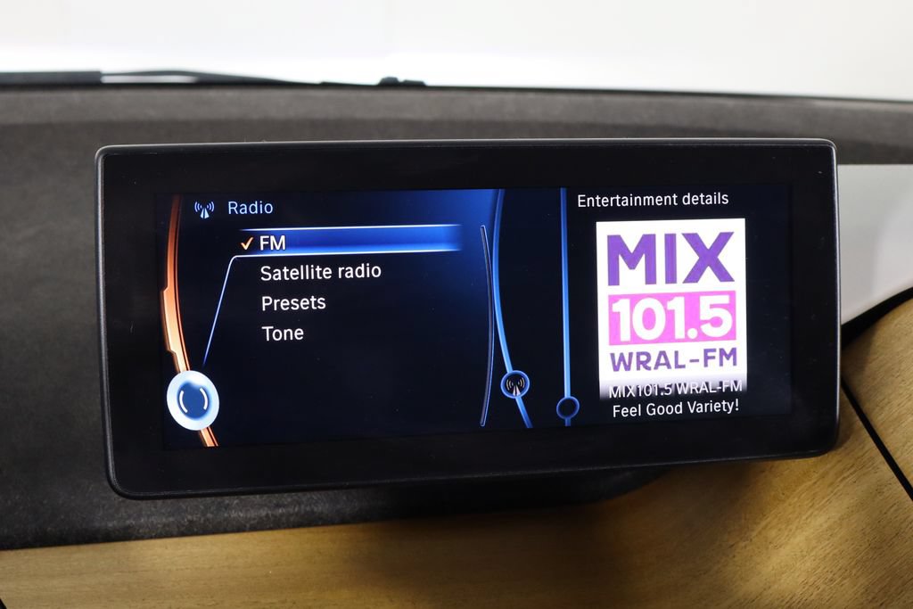 Used 2015 BMW i3 w/ Range Extender RWD image 27