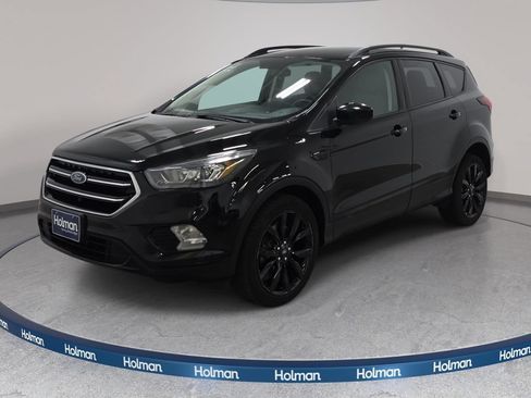 Used 2019 Ford Escape SE AWD/4WD image 1