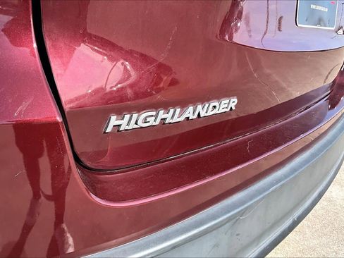 Used 2016 Toyota Highlander Plus image 28