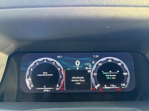 Used 2025 Toyota Tacoma TRD Sport RWD image 12