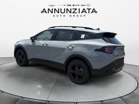 New 2026 Kia Sportage X-Line w/ X-Line Technology Package image 3