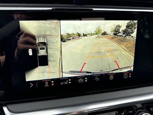 New 2025 GMC Sierra 2500 Denali w/ Denali Reserve Package image 5