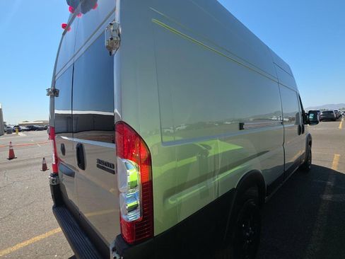 Used 2026 RAM ProMaster 3500 w/ Quick Order Package 22G SLT FWD image 4