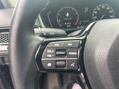 Used 2023 Honda Civic EX image 4