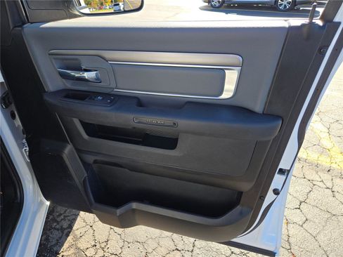 Used 2023 RAM 1500 Classic SLT w/ Trailer & Traction Group image 6