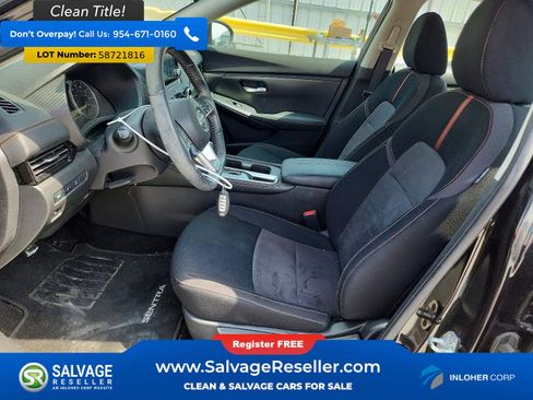 Used 2022 Nissan Sentra SR w/ Trunk Package FWD image 9