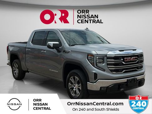 Used 2026 GMC Sierra 1500 SLT AWD/4WD image 3