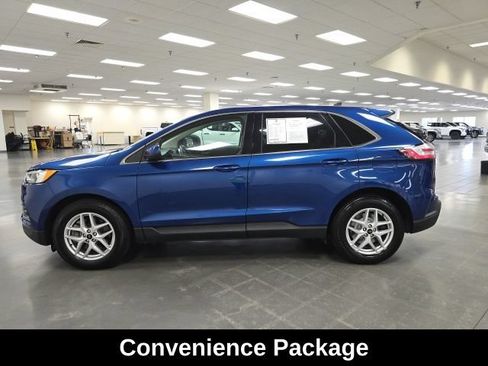 Used 2023 Ford Edge SEL w/ Convenience Package AWD/4WD image 3