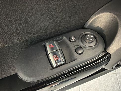 Used 2024 MINI Cooper S FWD image 14