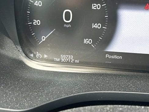 Used 2019 Volvo XC60 T5 Inscription w/ Protection Package Premier AWD/4WD image 1