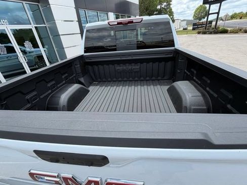 New 2026 GMC Sierra 1500 Denali AWD/4WD image 30