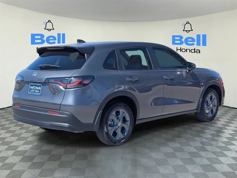 New 2026 Honda HR-V LX image 3