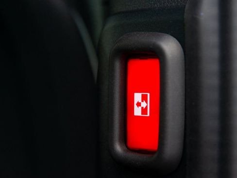 New 2025 Mercedes-Benz Sprinter 2500 image 40