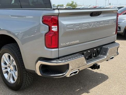 New 2026 Chevrolet Silverado 1500 LTZ w/ Z71 Off-Road Package AWD/4WD image 17