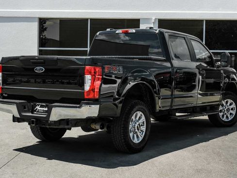 Used 2021 Ford F250 XL w/ STX Appearance Package AWD/4WD image 8