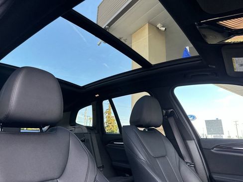 Used 2021 BMW X3 xDrive30e w/ Convenience Package AWD/4WD image 16