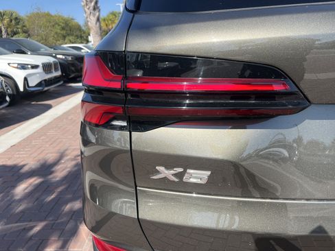 Used 2026 BMW X5 xDrive40i image 44