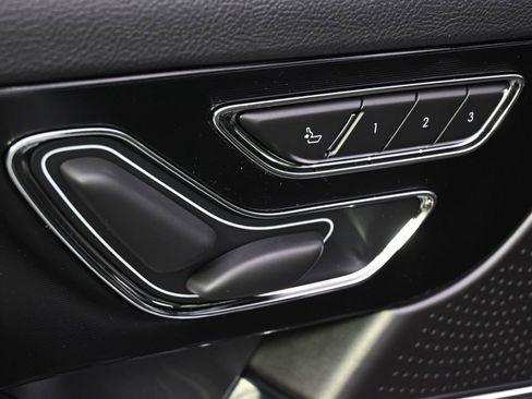 New 2026 Lincoln Corsair Premiere image 14