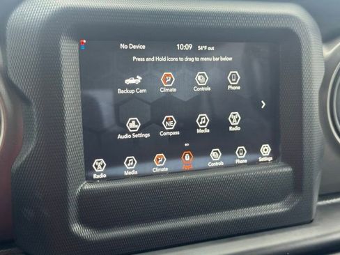 Used 2023 Jeep Gladiator Sport image 35