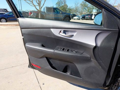 Certified 2024 Kia Forte LXS image 20