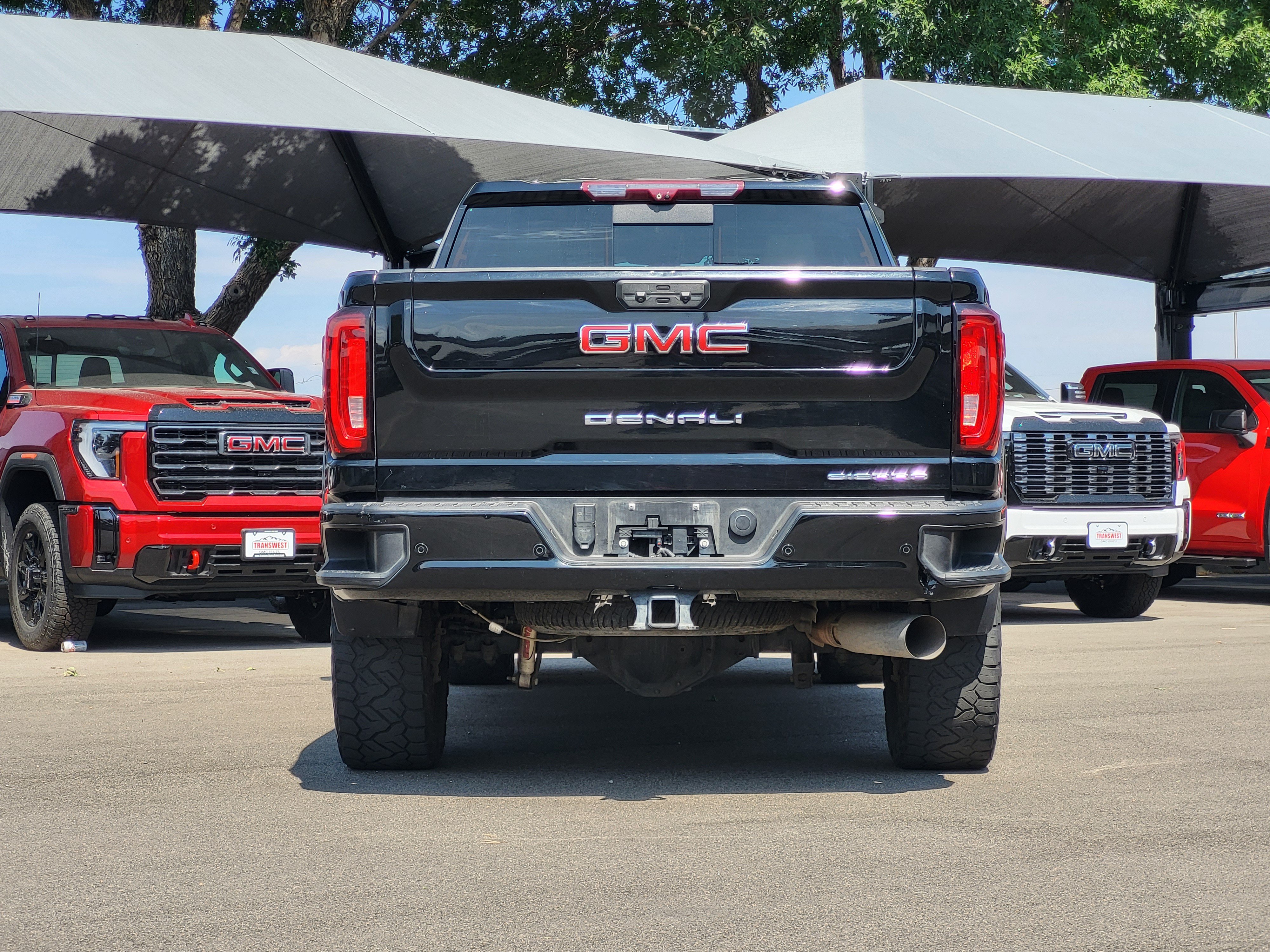 Used 2022 GMC Sierra 2500 Denali w/ Denali Ultimate Package AWD/4WD image 6