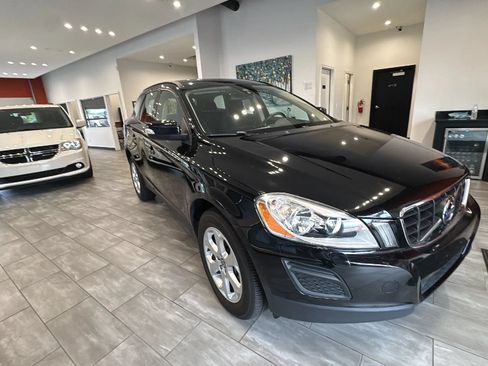 Used 2013 Volvo XC60 3.2 FWD image 3