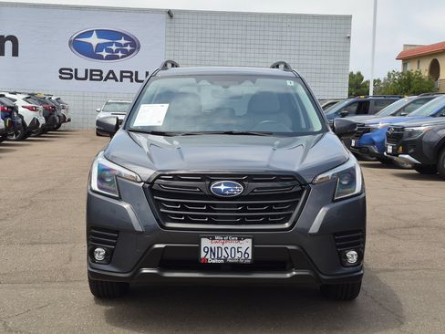 Used 2024 Subaru Forester Limited w/ Pop Package 2 AWD/4WD image 2