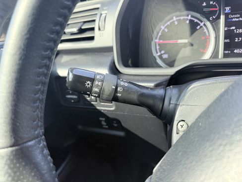 Used 2022 Toyota 4Runner TRD Off-Road image 72