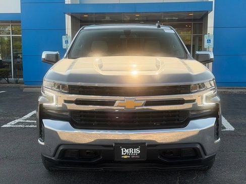 Used 2022 Chevrolet Silverado 1500 LT AWD/4WD image 2