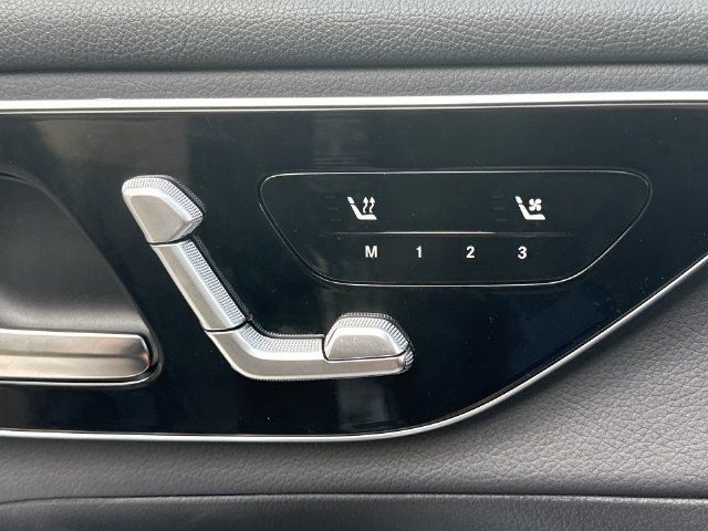 Used 2026 Mercedes-Benz GLC 300 4MATIC image 21