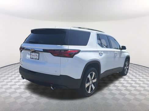 Certified 2023 Chevrolet Traverse LT w/ LT Premium Package FWD image 6